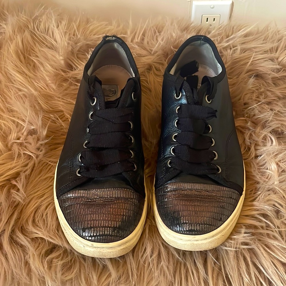 LanVin shoes